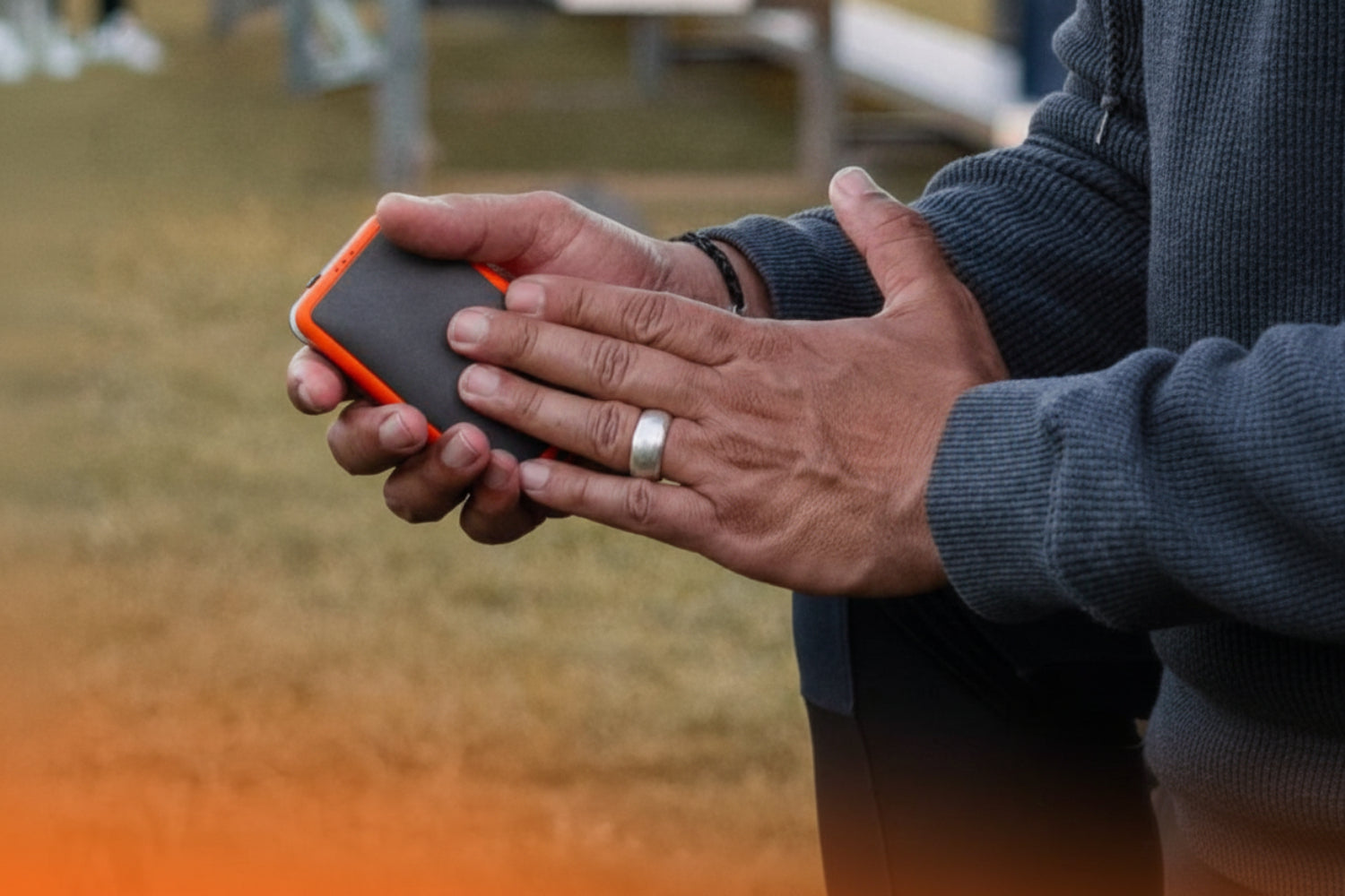 THAW • Oplaadbare Handwarmer Large • 10.000mAh Powerbank - Outdoor Food
