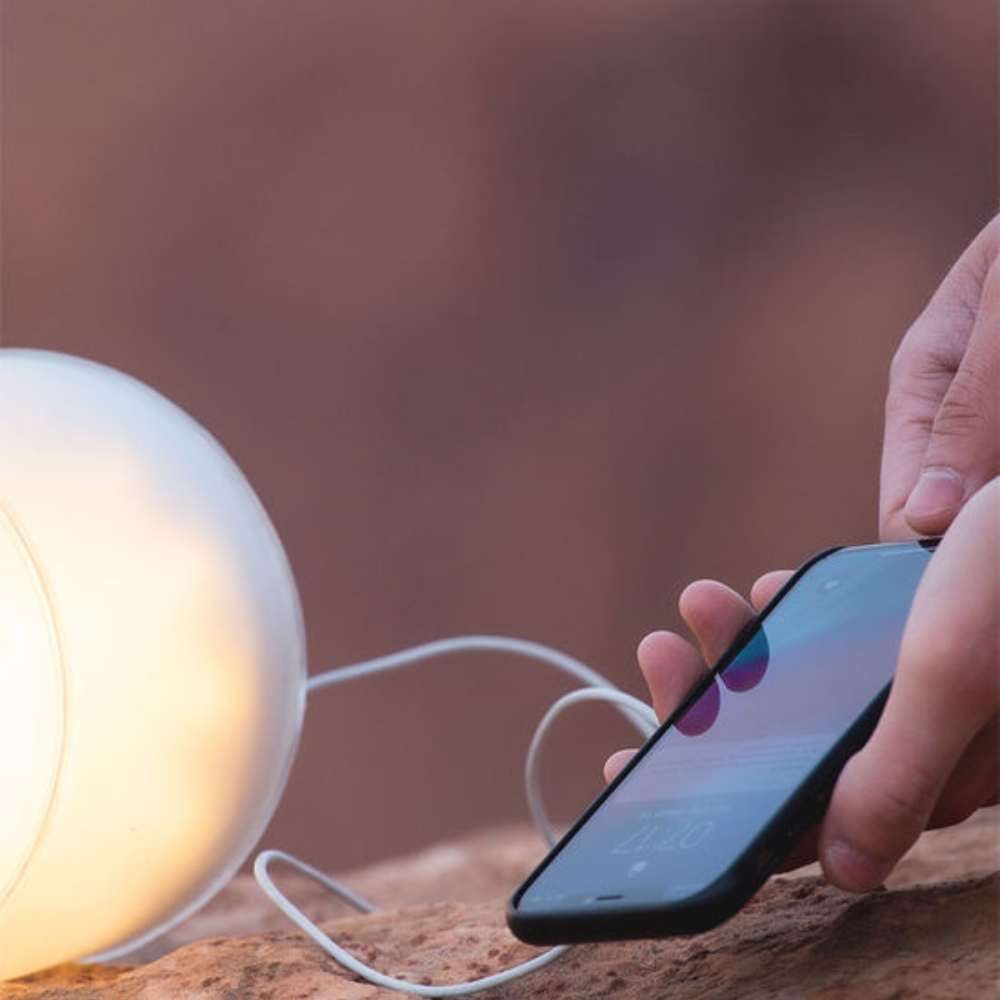 Solarlamp BioLite Luci Charge 360 • Krachtige powerbank